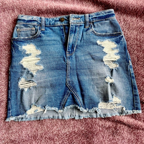 Hollister High-Rise Jean Skirt - Picture 1 of 4